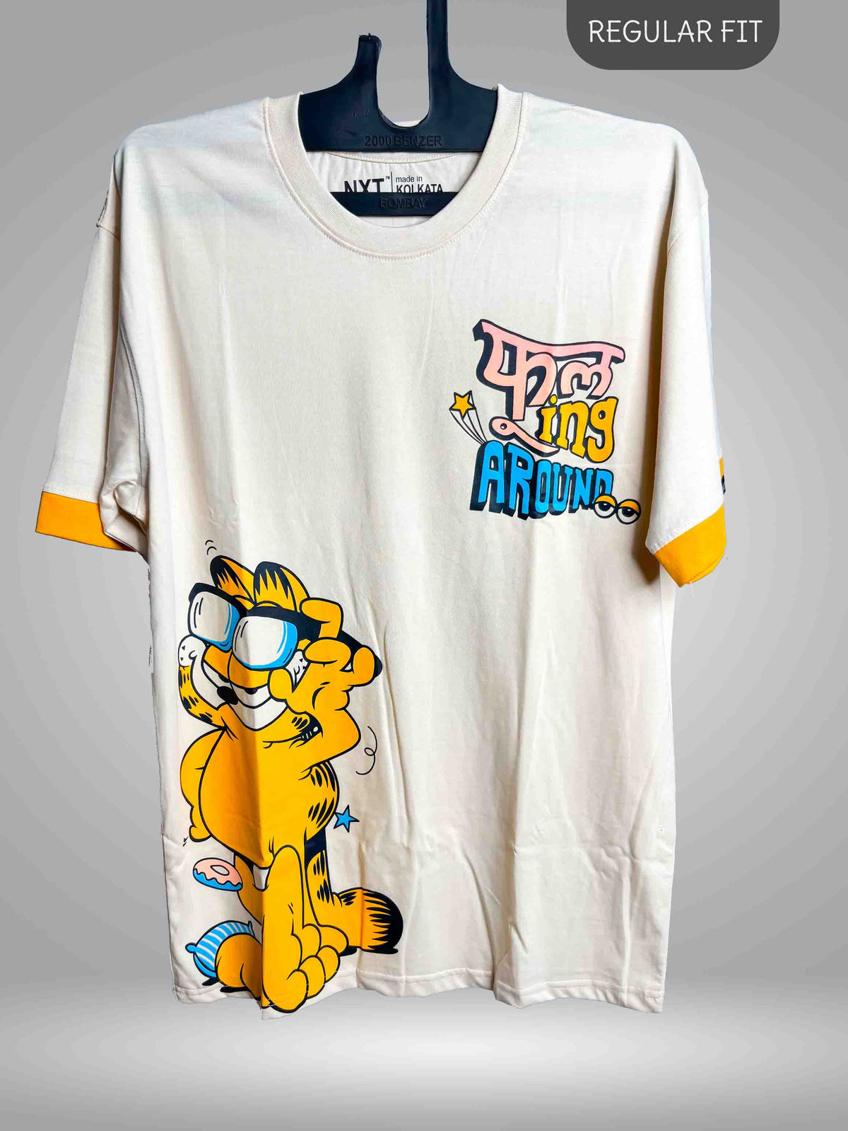 GARFIELD:The Lazy Legend Unisex Tee